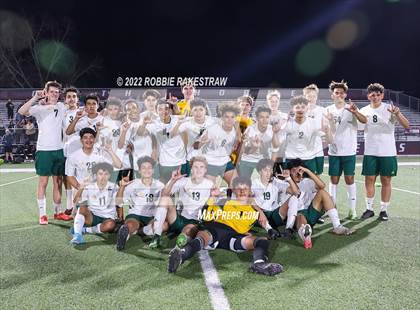 Thumbnail 1 in Longview vs. Red Oak (UIL 5A Region II Area Playoff) photogallery.