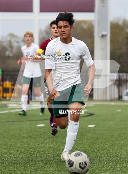 Thumbnail 3 in Longview vs. Red Oak (UIL 5A Region II Area Playoff) photogallery.