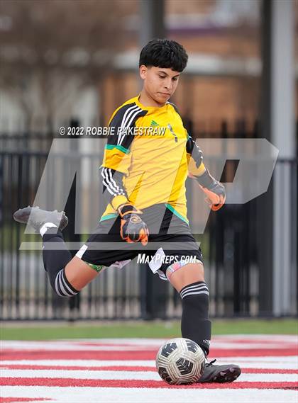 Thumbnail 1 in Longview vs. Red Oak (UIL 5A Region II Area Playoff) photogallery.