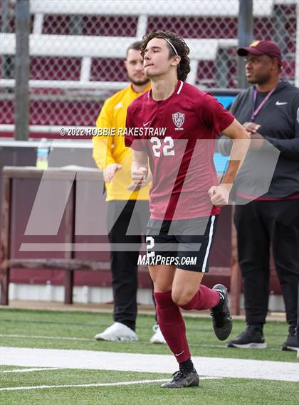 Thumbnail 3 in Longview vs. Red Oak (UIL 5A Region II Area Playoff) photogallery.