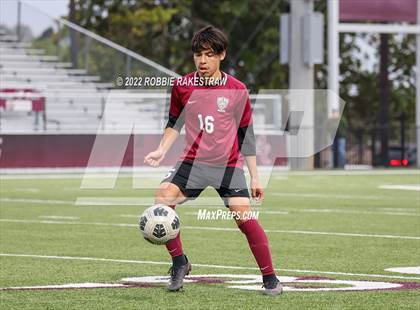 Thumbnail 3 in Longview vs. Red Oak (UIL 5A Region II Area Playoff) photogallery.