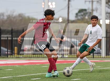 Thumbnail 2 in Longview vs. Red Oak (UIL 5A Region II Area Playoff) photogallery.