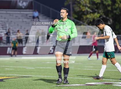 Thumbnail 1 in Longview vs. Red Oak (UIL 5A Region II Area Playoff) photogallery.