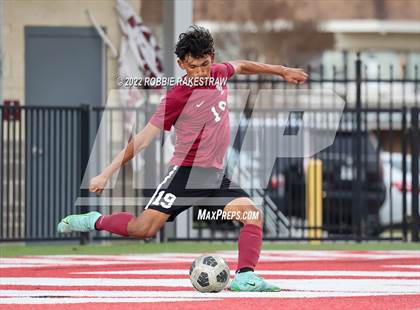Thumbnail 3 in Longview vs. Red Oak (UIL 5A Region II Area Playoff) photogallery.