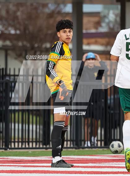 Thumbnail 3 in Longview vs. Red Oak (UIL 5A Region II Area Playoff) photogallery.