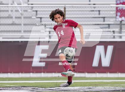 Thumbnail 3 in Longview vs. Red Oak (UIL 5A Region II Area Playoff) photogallery.