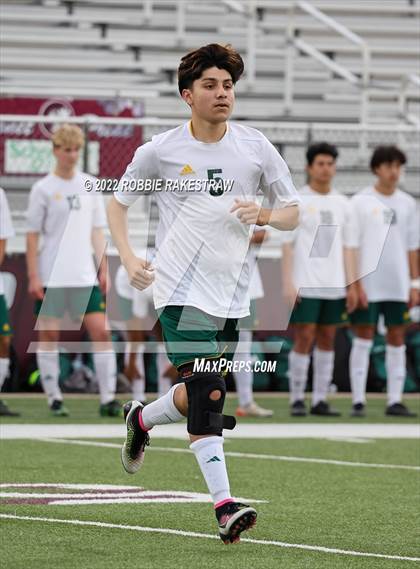 Thumbnail 2 in Longview vs. Red Oak (UIL 5A Region II Area Playoff) photogallery.