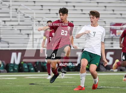 Thumbnail 2 in Longview vs. Red Oak (UIL 5A Region II Area Playoff) photogallery.