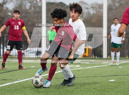 Thumbnail 2 in Longview vs. Red Oak (UIL 5A Region II Area Playoff) photogallery.