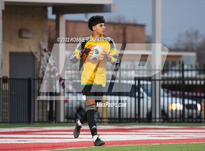 Thumbnail 3 in Longview vs. Red Oak (UIL 5A Region II Area Playoff) photogallery.