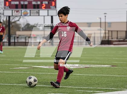 Thumbnail 2 in Longview vs. Red Oak (UIL 5A Region II Area Playoff) photogallery.