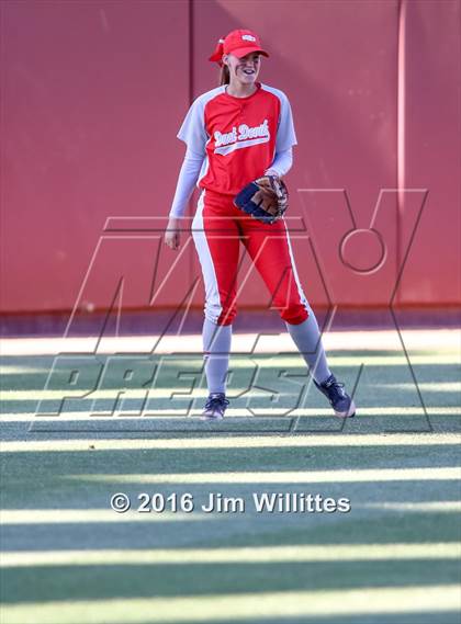 Thumbnail 1 in Ray vs. Santa Cruz Valley  (AIA D5 Final) photogallery.