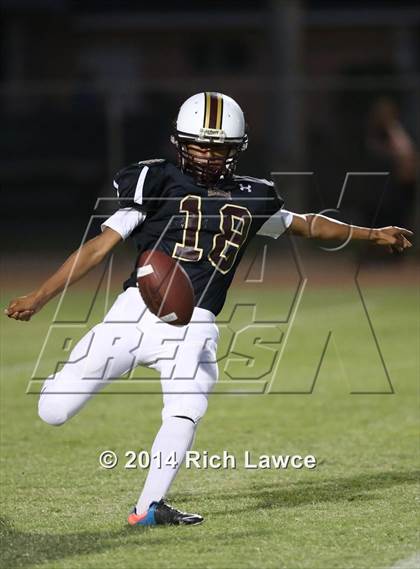 Thumbnail 1 in Esperanza @ Bellflower photogallery.