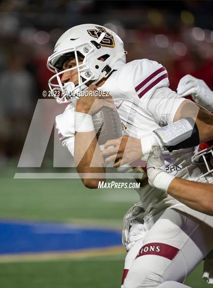 Thumbnail 2 in JSerra Catholic @ Mater Dei photogallery.