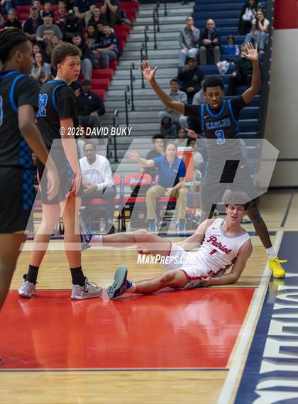 Thumbnail 2 in Landstown @ Patriot  (VHSL State Quarter Finals Class 6) photogallery.