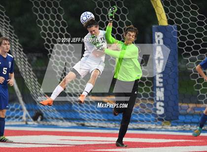 Thumbnail 3 in Aurora @ Ravenna photogallery.