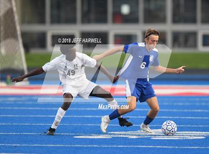 Thumbnail 1 in Aurora @ Ravenna photogallery.