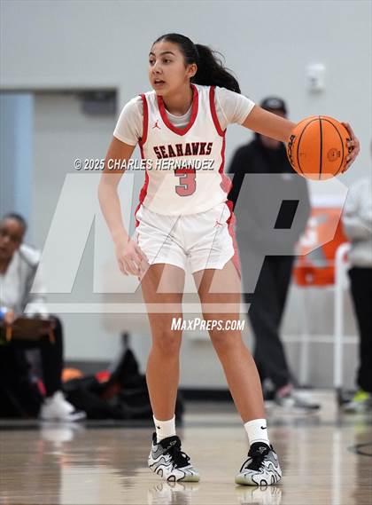 Thumbnail 2 in Redondo Union vs San Clemente (Mira Costa Classic) photogallery.