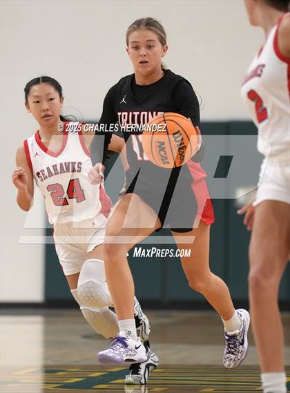 Thumbnail 2 in Redondo Union vs San Clemente (Mira Costa Classic) photogallery.