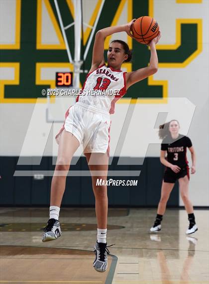 Thumbnail 1 in Redondo Union vs San Clemente (Mira Costa Classic) photogallery.