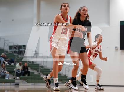 Thumbnail 3 in Redondo Union vs San Clemente (Mira Costa Classic) photogallery.