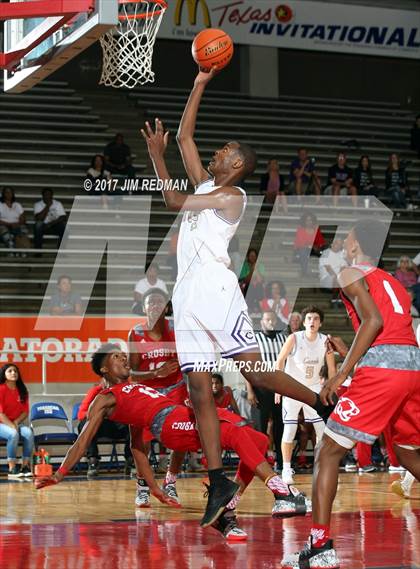 Thumbnail 1 in Crosby vs. Timber Creek (McDonald's Texas Invitational) photogallery.