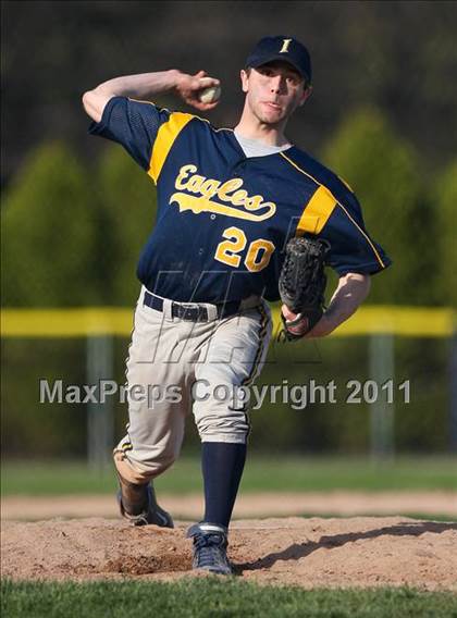 Thumbnail 3 in Greece Arcadia vs. Irondequoit photogallery.