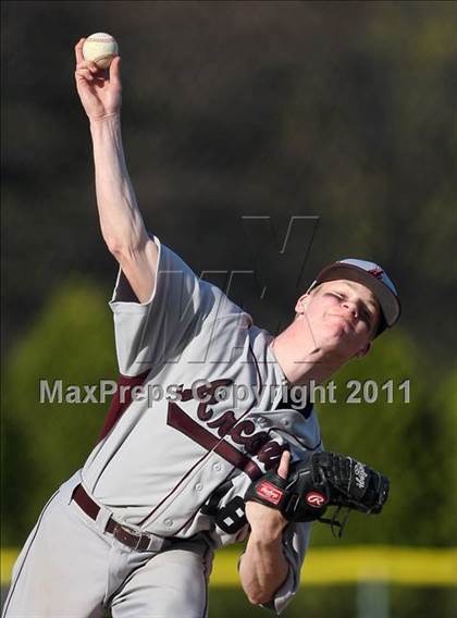 Thumbnail 2 in Greece Arcadia vs. Irondequoit photogallery.