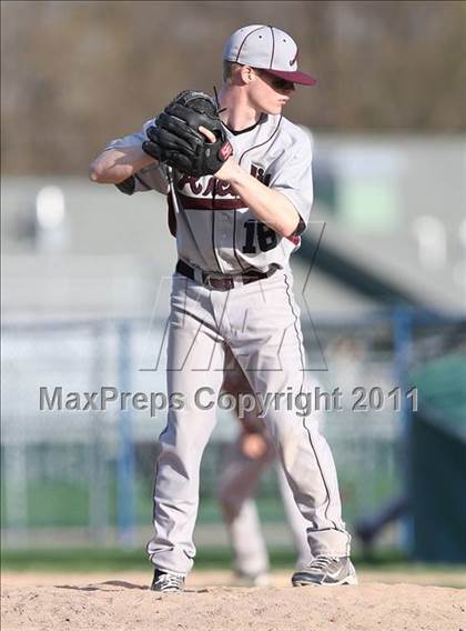 Thumbnail 3 in Greece Arcadia vs. Irondequoit photogallery.
