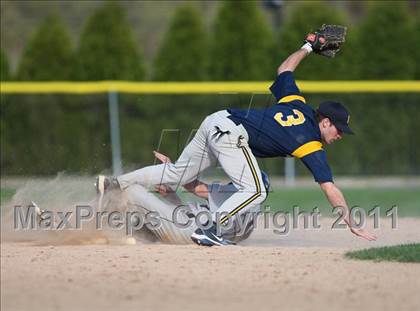 Thumbnail 2 in Greece Arcadia vs. Irondequoit photogallery.