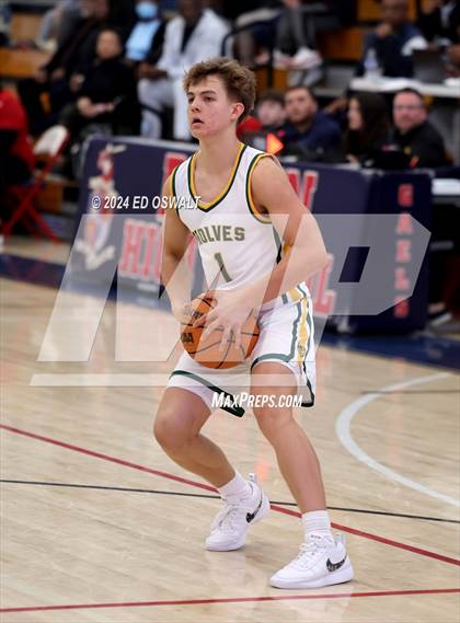 Thumbnail 1 in San Ramon Valley vs. Lincoln (NorCal Tipoff Classic) photogallery.