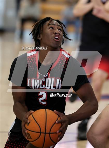 Thumbnail 1 in San Ramon Valley vs. Lincoln (NorCal Tipoff Classic) photogallery.