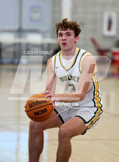 Thumbnail 3 in San Ramon Valley vs. Lincoln (NorCal Tipoff Classic) photogallery.