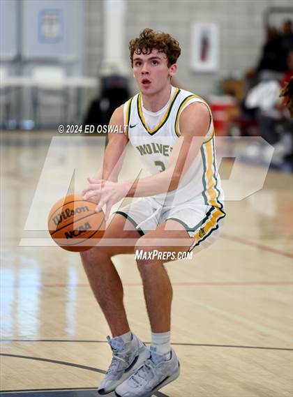 Thumbnail 2 in San Ramon Valley vs. Lincoln (NorCal Tipoff Classic) photogallery.