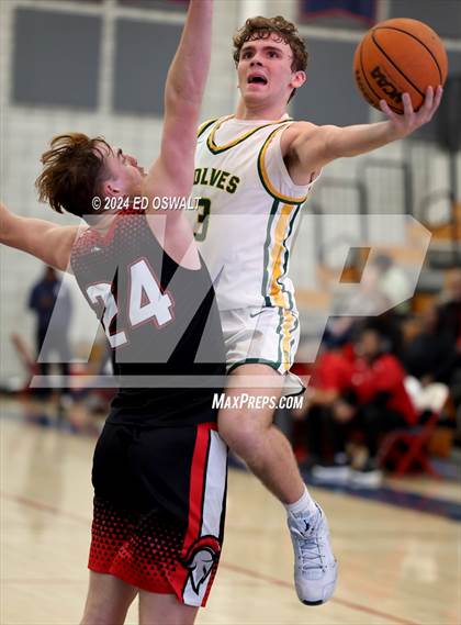 Thumbnail 3 in San Ramon Valley vs. Lincoln (NorCal Tipoff Classic) photogallery.