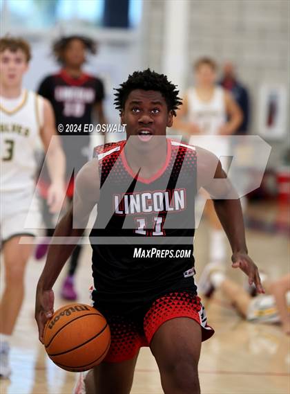 Thumbnail 3 in San Ramon Valley vs. Lincoln (NorCal Tipoff Classic) photogallery.