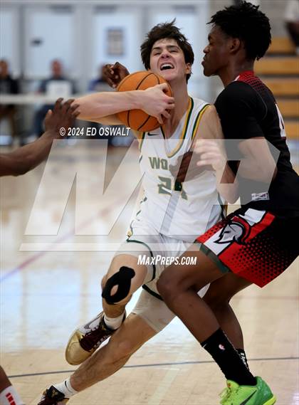 Thumbnail 2 in San Ramon Valley vs. Lincoln (NorCal Tipoff Classic) photogallery.