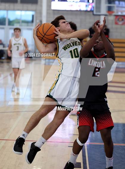 Thumbnail 3 in San Ramon Valley vs. Lincoln (NorCal Tipoff Classic) photogallery.