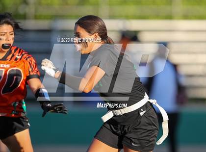 Thumbnail 1 in Lincoln vs Eagle Rock photogallery.