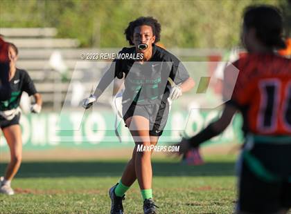 Thumbnail 3 in Lincoln vs Eagle Rock photogallery.
