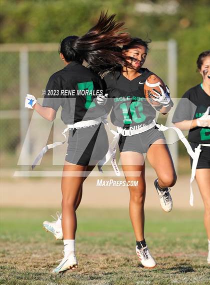 Thumbnail 1 in Lincoln vs Eagle Rock photogallery.