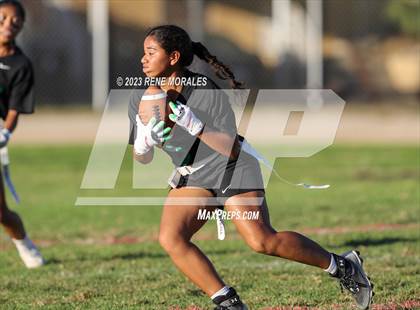 Thumbnail 3 in Lincoln vs Eagle Rock photogallery.
