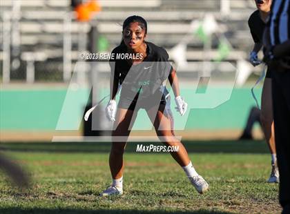 Thumbnail 3 in Lincoln vs Eagle Rock photogallery.