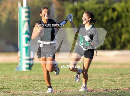 Thumbnail 1 in Lincoln vs Eagle Rock photogallery.