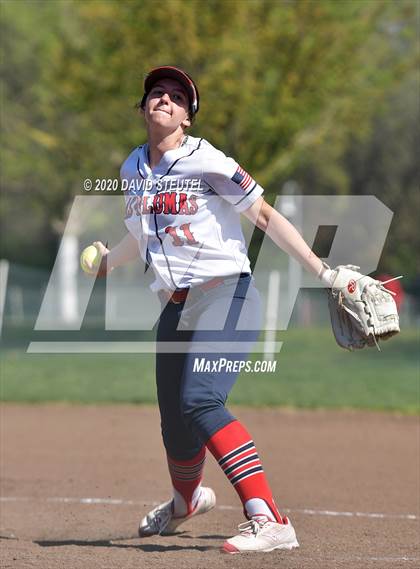 Thumbnail 2 in Shasta vs. Las Plumas (Pleasant Valley Tournament) photogallery.