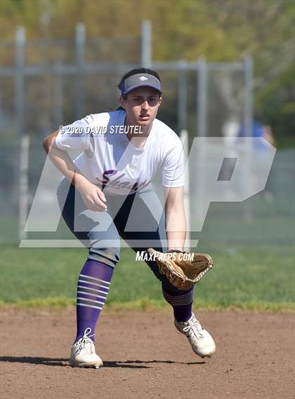 Thumbnail 3 in Shasta vs. Las Plumas (Pleasant Valley Tournament) photogallery.