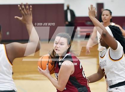 Thumbnail 1 in East Limestone vs. Madison Academy photogallery.