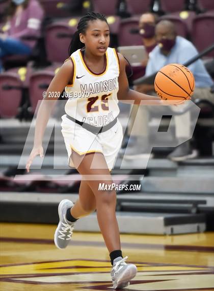 Thumbnail 2 in East Limestone vs. Madison Academy photogallery.