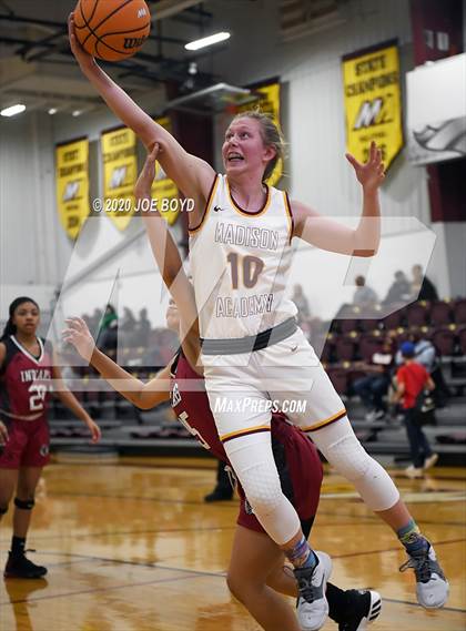 Thumbnail 2 in East Limestone vs. Madison Academy photogallery.
