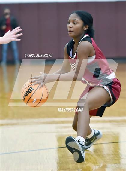 Thumbnail 1 in East Limestone vs. Madison Academy photogallery.